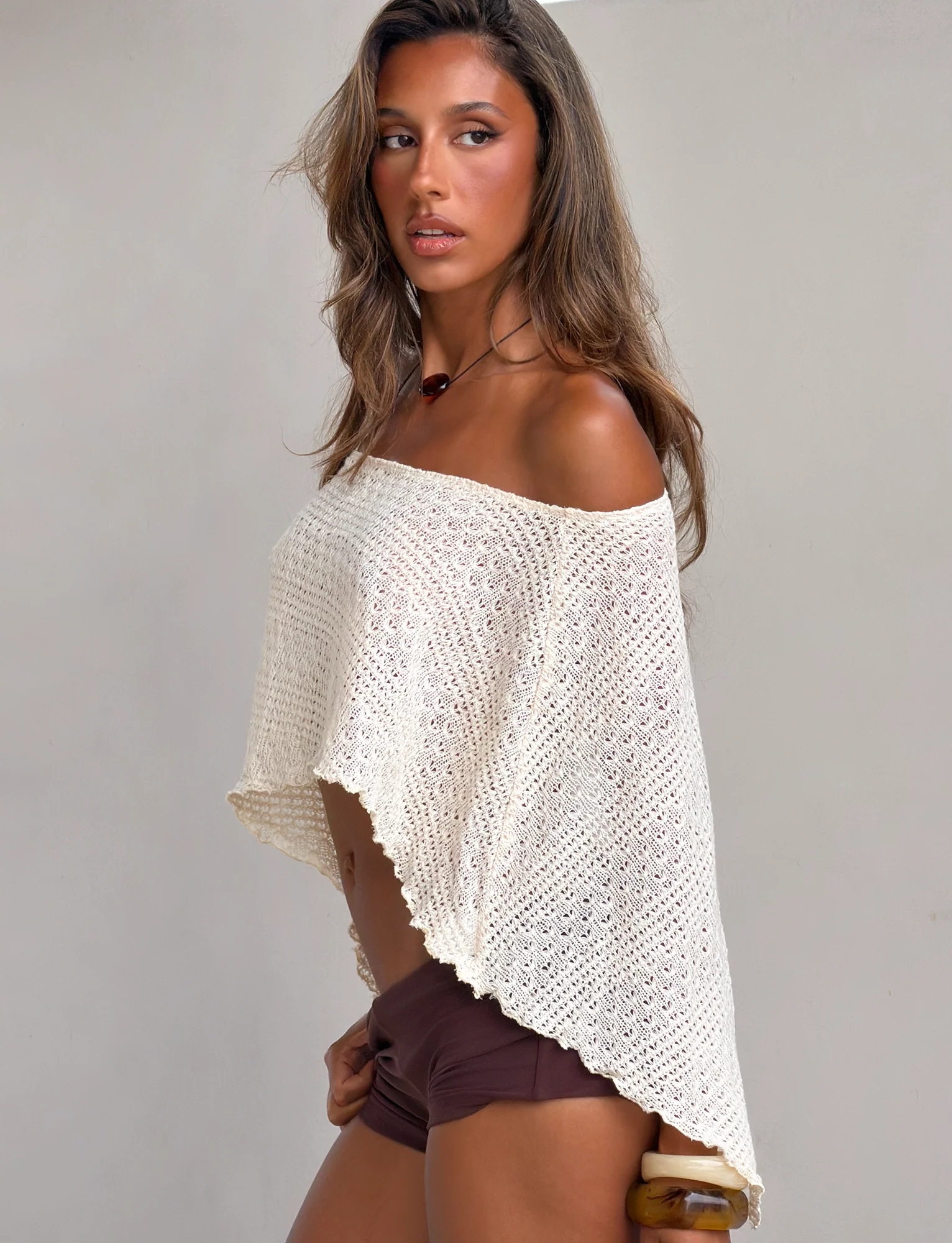 FAIRLEE PONCHO - CREAM - Image 3