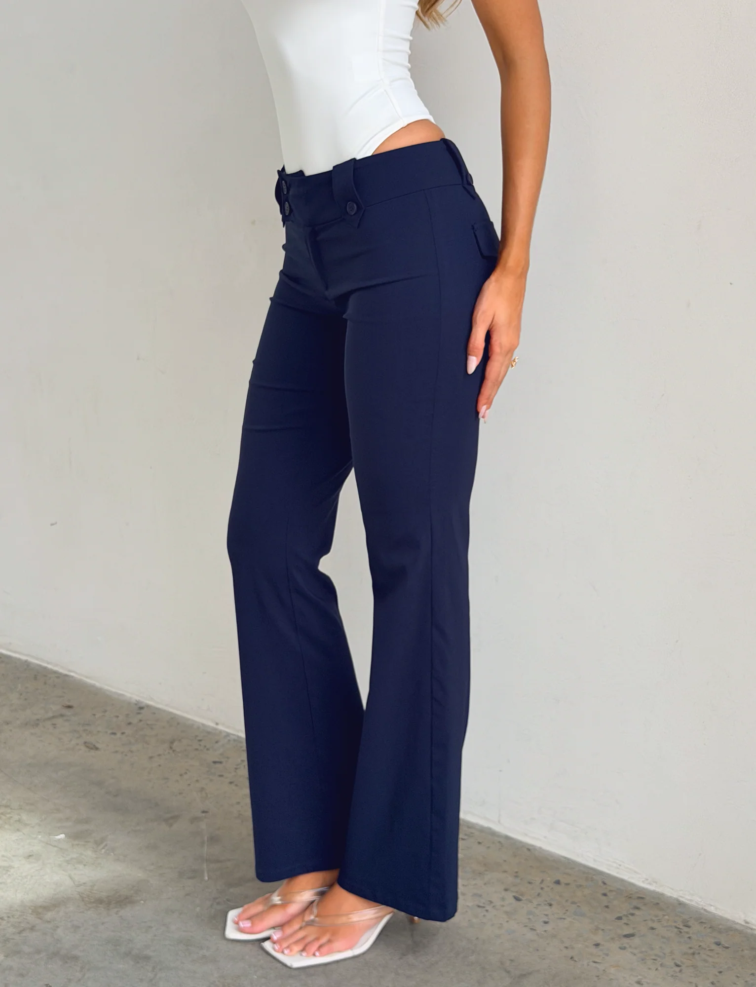 KITTIE PANT - NAVY - Image 4