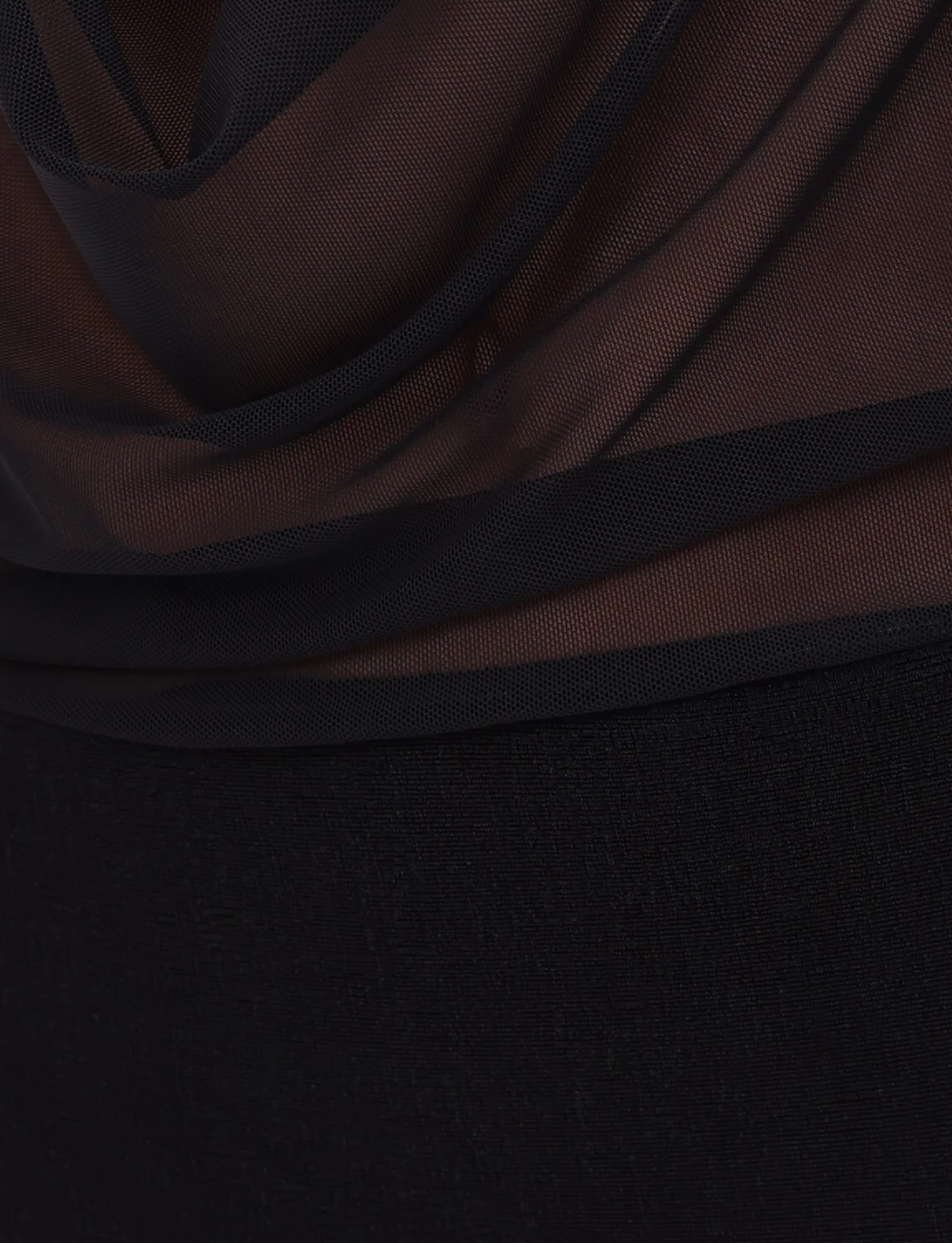 MAKENA TWO-PIECE DRESS - BLACK - Image 9